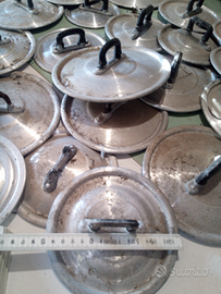 Coperchi in alluminio vintage