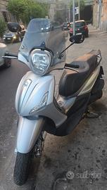 Beverly s 300 abs
