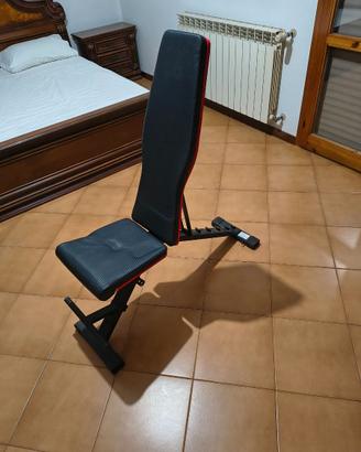 Panca per addominali e pesi