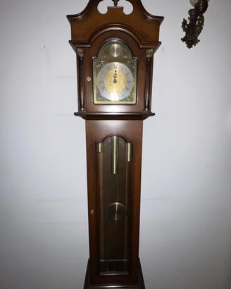 Orologio a dong Tempus Fugit