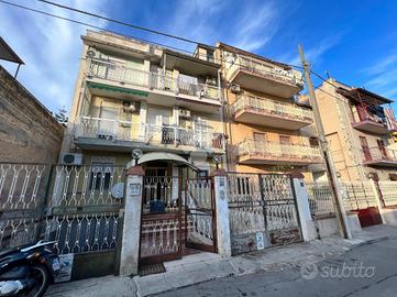 3 LOCALI A PALERMO