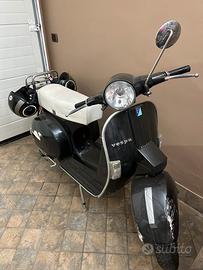 Vespa d'epoca Piaggio PX125