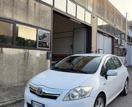 Toyota Auris 1.8 Hybrid 5 porte