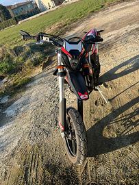 BETA RR MOTARD 125 4T T- 07/2024 -4217 Km