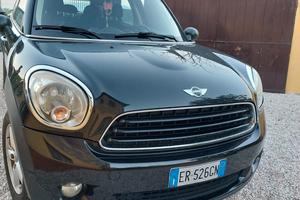 Mini cooper one D  ( neo patentato ) 