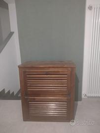 Mobile in legno