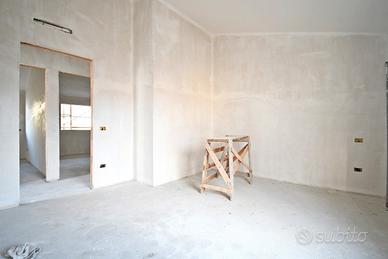 Bi-livelli con cortile privato