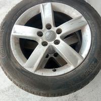 cerchi originali 16" con gomme da neve