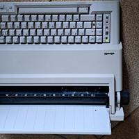 macchina da scrivere Olivetti PT 505