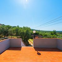 APPARTAMENTO CON GIARDINO A LARCIANO