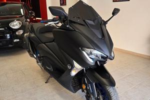 Yamaha TMAX SX