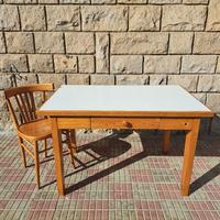 Tavolo rett. In legno Massello con 4 sedie Sarde