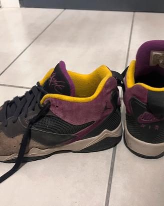 Scarpe Nike Air Jordan numero 37,5