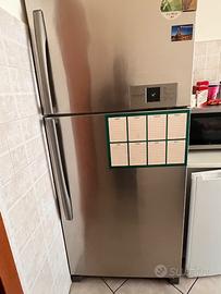 Frigorifero LG con freezer no frost