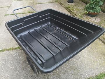 Carrello giardino