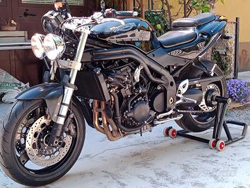 Triumph Speed Triple 955i - 2004
