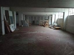 Immobile di 960 m² con 2 locali a Foligno