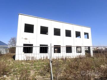 CAPANNONE A NOVI LIGURE