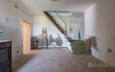 TERRACIELO CON GIARDINO PRIVATO E BOX A CASOLA CAN