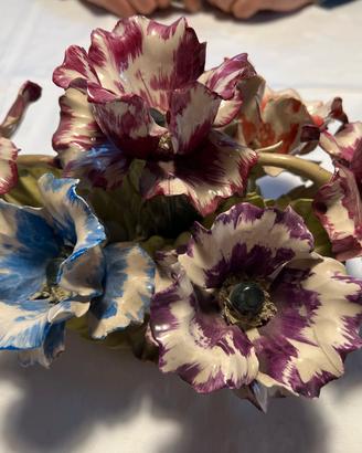 Centrotavo Capodimonte Vintage Fiori in Porcellana