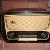 Radio Giradischi Vintage Magnadyne FM 150