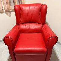 Poltrona con alzata assistita