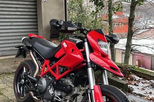 Ducati Hypermotard 796 - 2010
