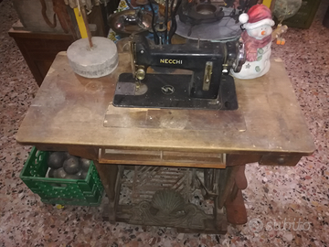 Macchine da cucire d'epoca