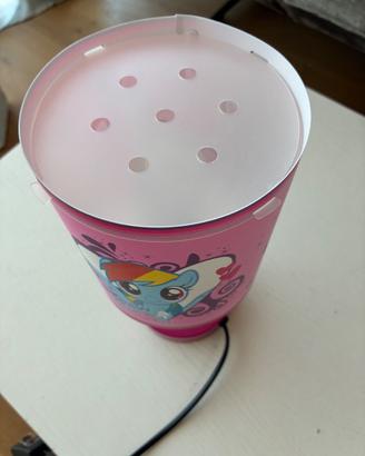 Lampada bambina