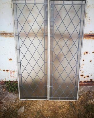 coppia di vetrate tipo cattedrali 89x138,5