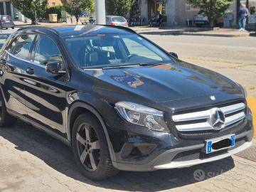 Mercedes GLA 4matic 220