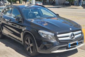 Mercedes GLA 4matic 220