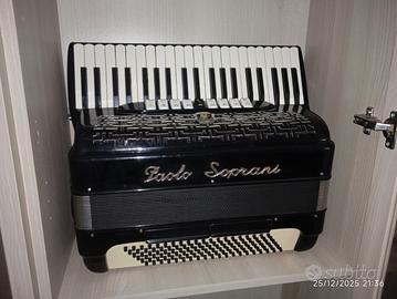 Paolo Soprani 120 bassi 