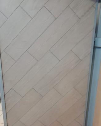 Gres porcellanato effetto legno