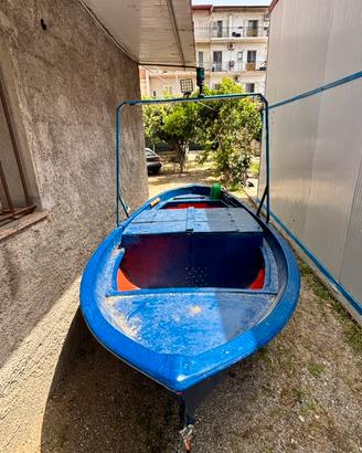 Gozzo vetroresina