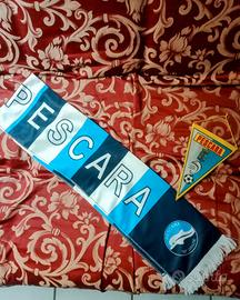 Sciarpa tifo calcio Pescara e gagliardetto