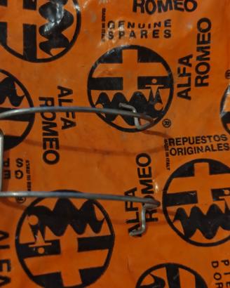 Molla sportello benzina Alfa Alfetta nuovo