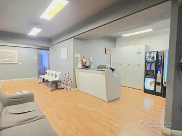 Prestigioso Centro Direzionale in Via La Farina