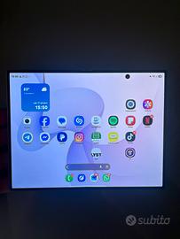 Samsung z fold 8