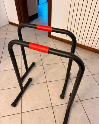 Attrezzo multiuso da palestra