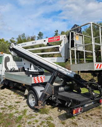 PIATTAFORMA AEREA  22 METRI SU NISSAN CABSTAR