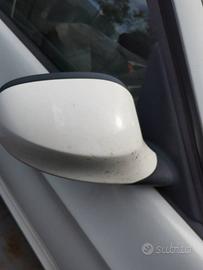 Specchio destro BMW 320D del 2010