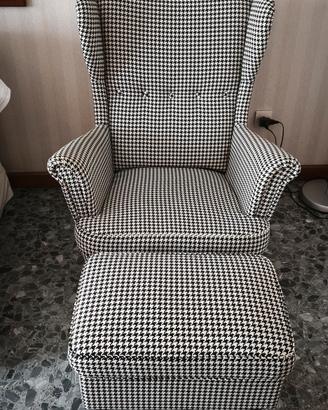 poltrona IKEA strandmon 