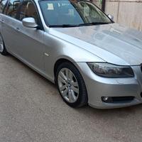 Auto  in ordine