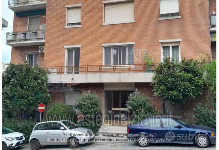 Ufficio Ancona [A4351342]