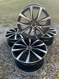 Cerchi in lega diametro 19"
