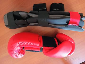 Set protezioni per Mma Boxe Arti marziali 