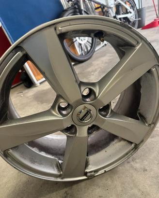 Kit 4 cerchi in lega originale volvo 5 razze da 16