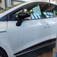 Porta anteriore sx nuda RENAULT CLIO del 2018
