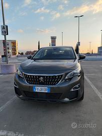 PEUGEOT 3008 2ª serie
3008 BlueHDi 130